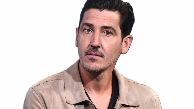 Jonathan Knight