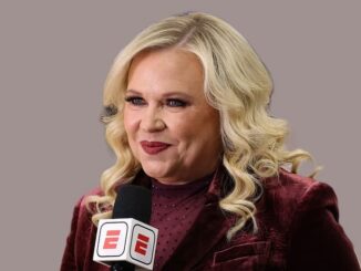 Holly Rowe